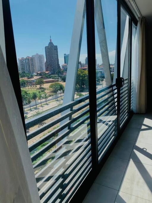 Departamento Con Vista De Lujo Apartment Santa Cruz de La Sierra Bagian luar foto